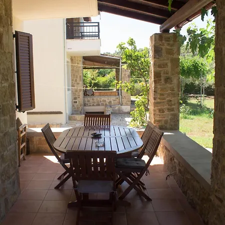 Holiday home Mary's House Kassandria